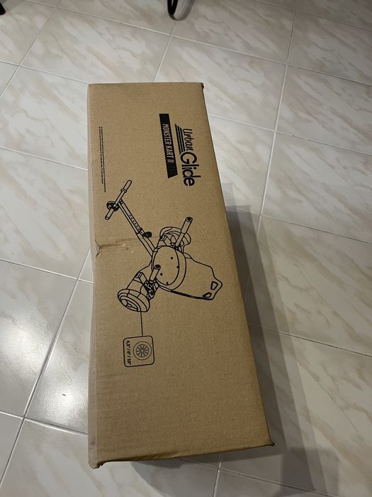 Conjunto Hoverboard “Smart Balance Wheel” + Assento “Monster Kart”