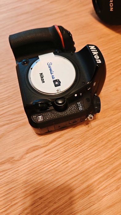 Aparat Nikon D750