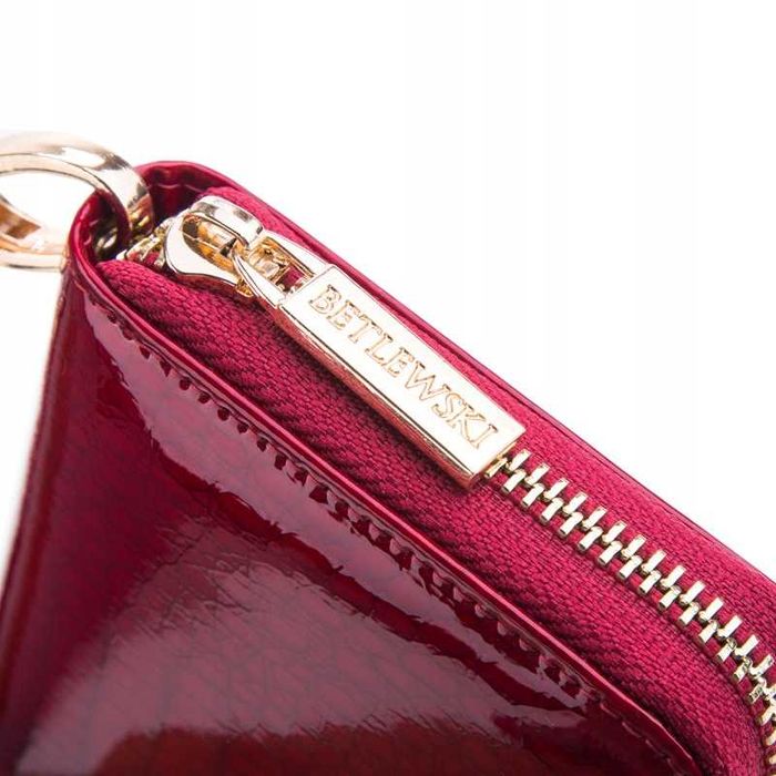 Portfel damski Betlewski skórzany lakierowany RFID czerwony na zamek