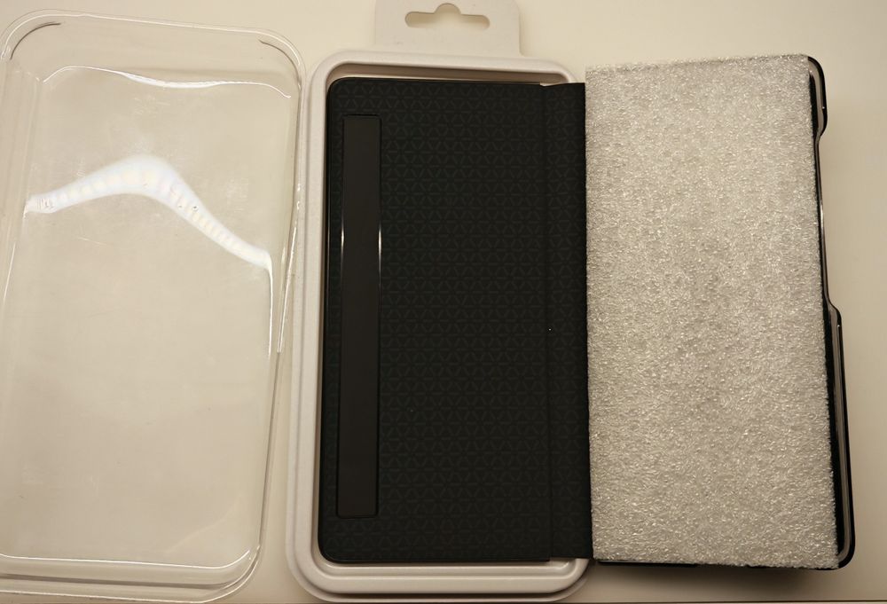 Etui do Honor Magic V5