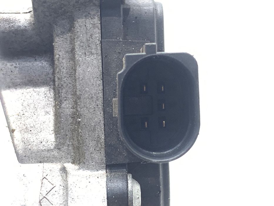 ZAWÓR EGR VW PASSAT B8 REGULATOR