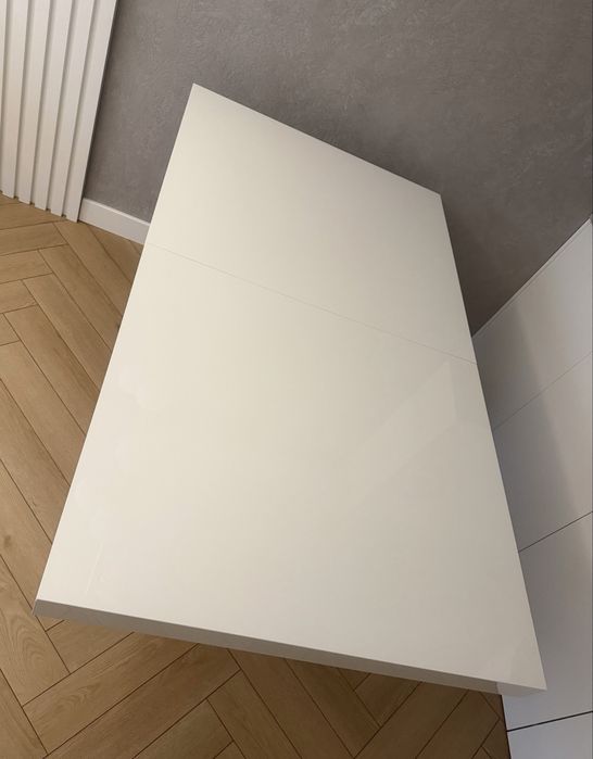 Stół rozkładany biały