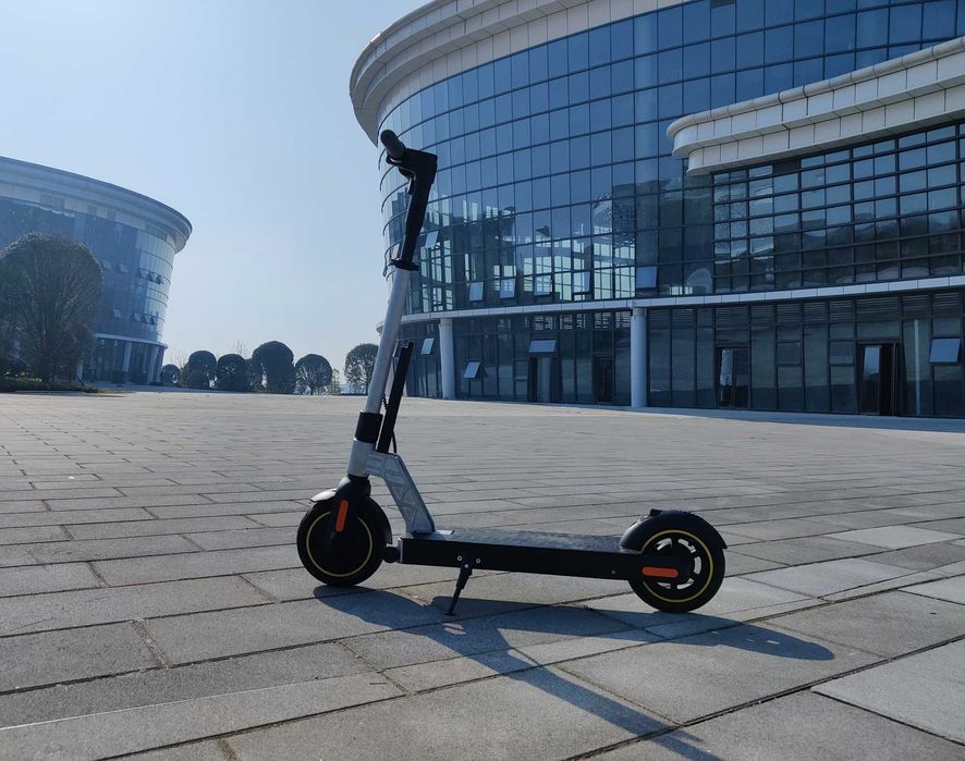 НОВИНКА! Електросамокат Fold X, зручне вертикальне переміщення (ОПТ)