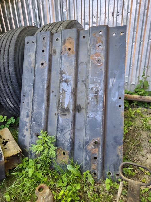 Продам проставку під сідло тягача