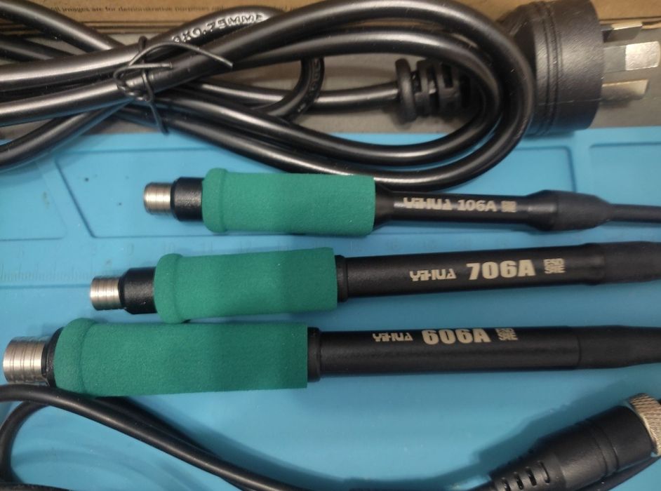 Паяльная станция Yihua 982 v3 3 ручки c245 c210 c115