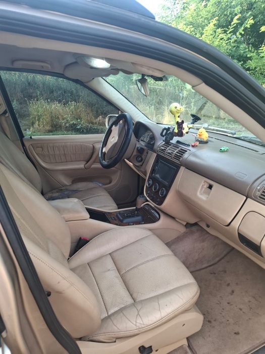 Mercedes-Benz ml270
