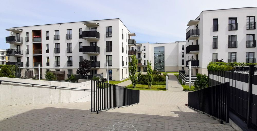 Komfortowe mieszkanie z ogródkiem Strzeszewskiego 15. Miejsce parkingowe w garazu. IKEA/OLIMP/Uniwersytet Med- od 01/2.08.26r.