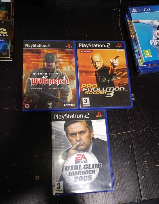 3 jogos PS2 = 5€