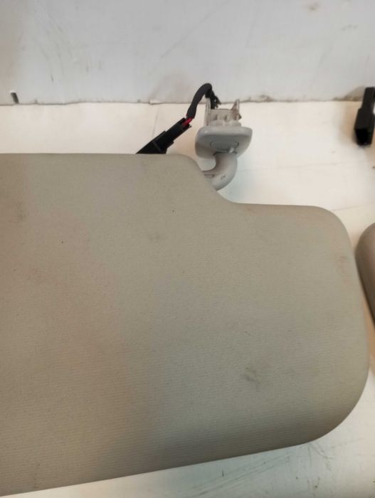 Kit Acessórios de Teto VW Passat B5 / B5.5 c/ Teto de Abrir – Cor: Cinza