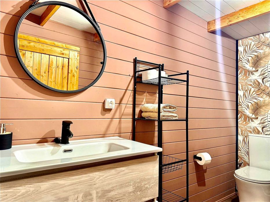 Escritorio Exterior de Madeira - Modelo ORIENTAL 5 com WC