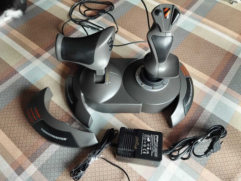 Thrustmaster Top Gun Afterburner Joystick64283968781569121