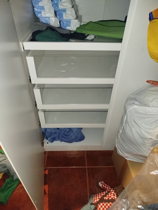 Roupeiro de ikea