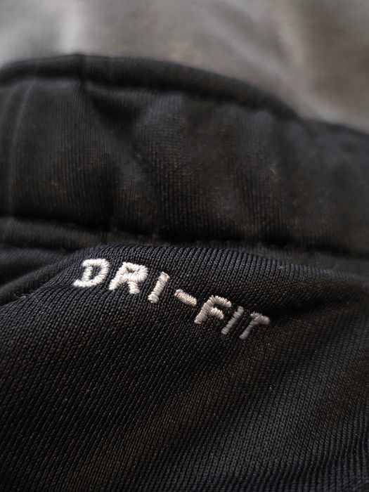 Nike Dri-FIT spodnie chłopięce XL 13-15 lat czarne