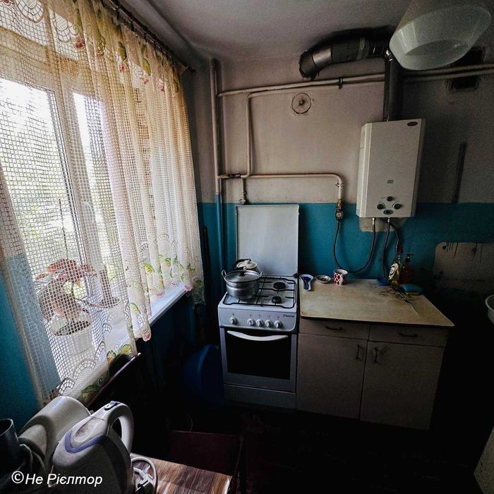 Продам квартиру район Промінь