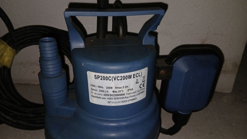 Bomba submersível para água SP200C
