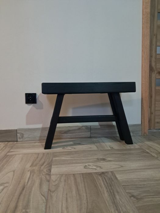 Ławka dekoracyjna do domu