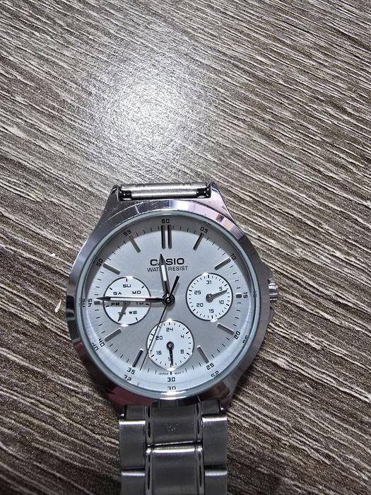 Продам Casio LTP-V300D-7AUDF жіночий годинник