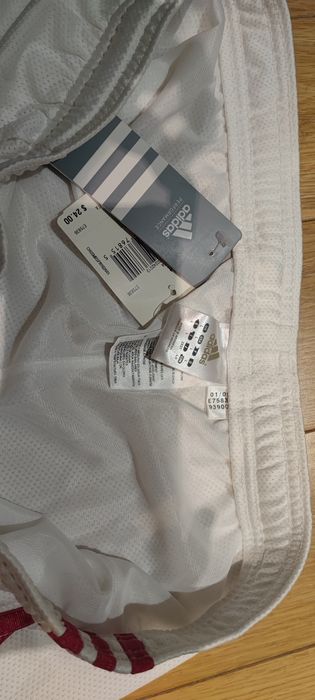 Krotkie Spodenki Adidas