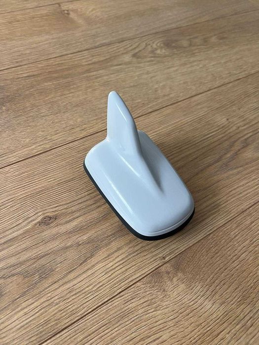 Antena dachowa Audi A7 C8 LS9R