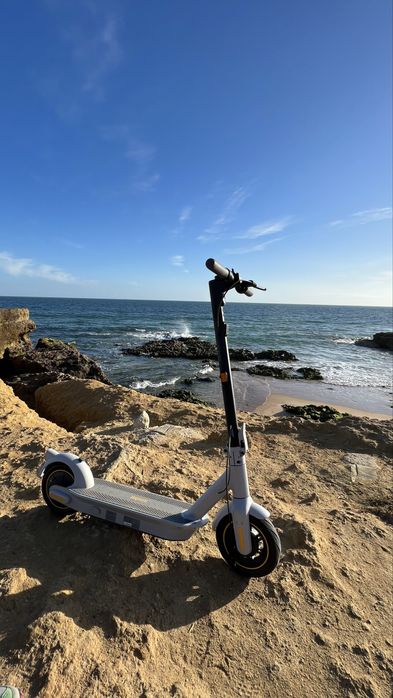 Segway / Trotinete Ninebot MAX G30LE II