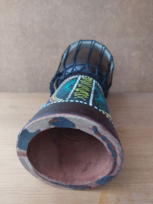 Djembe bębenek, bongos drewniany