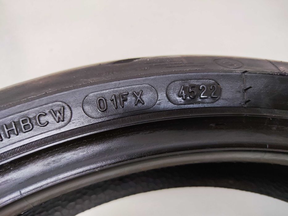 Opona Przednia Przód MICHELIN 120/70-17 DOT 4522