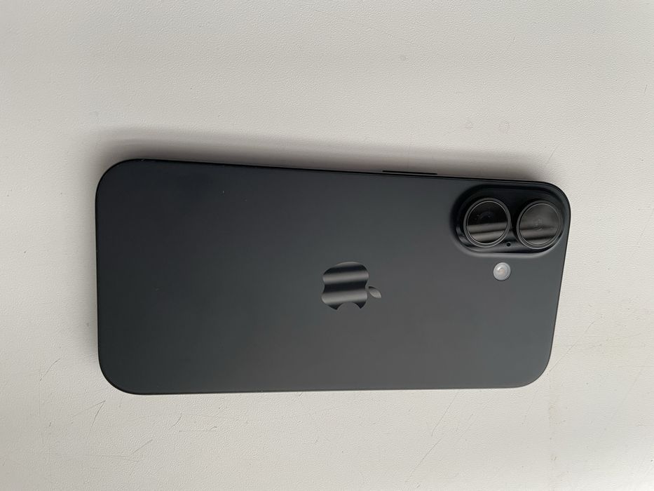 Iphone 16 новий neverlok 12 циклів зарядки фізична сім оф гарантія епл