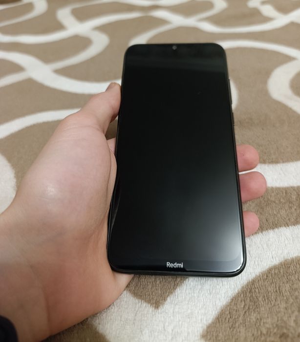 Продам Xiaomi Redmi Note 8  4/64