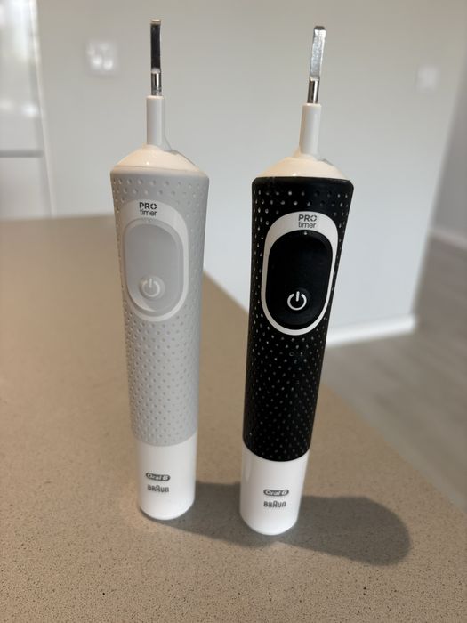 Oral-B Vitality Pro Pack de 2 escovas de dentes elétricas