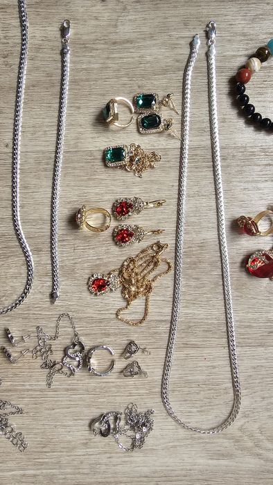 Біжутерія на всі смаки