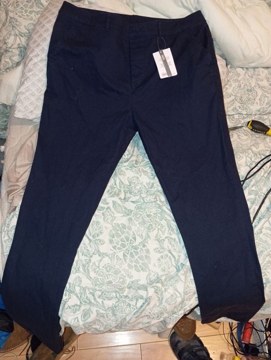 Штаны asos нові синього кольору розмір 38 , 96 см