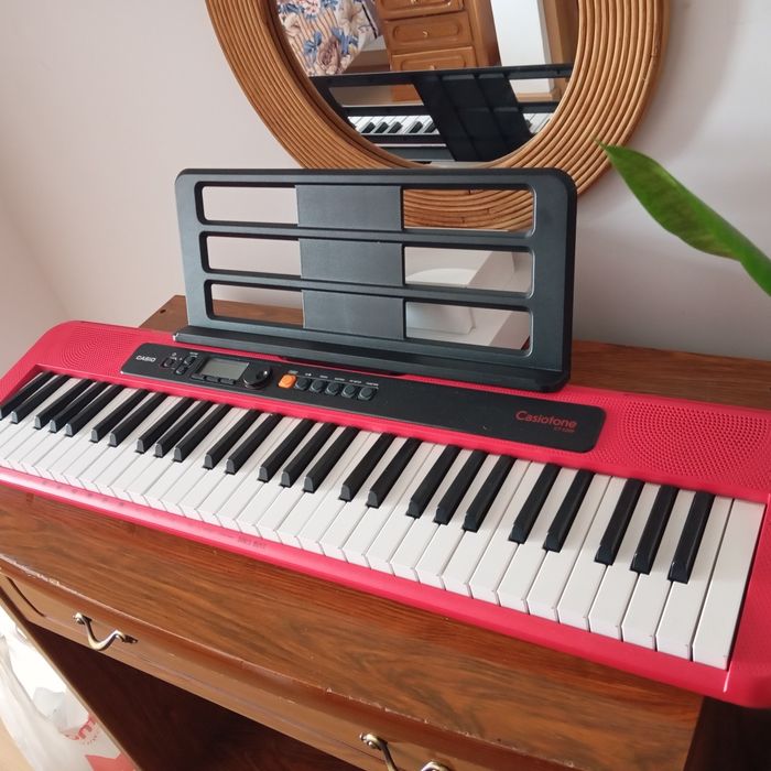 Piano Casio ct s200