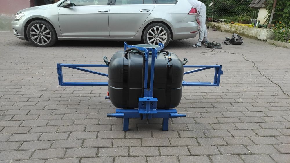 Продам оприскувач оприскуватель для мінітрактора трактора і мототракто