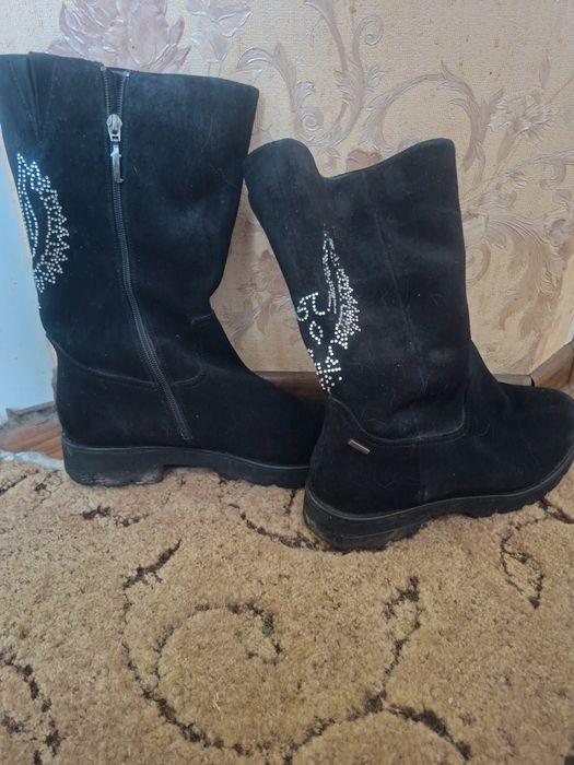 Зимние сапоги натуральный замш