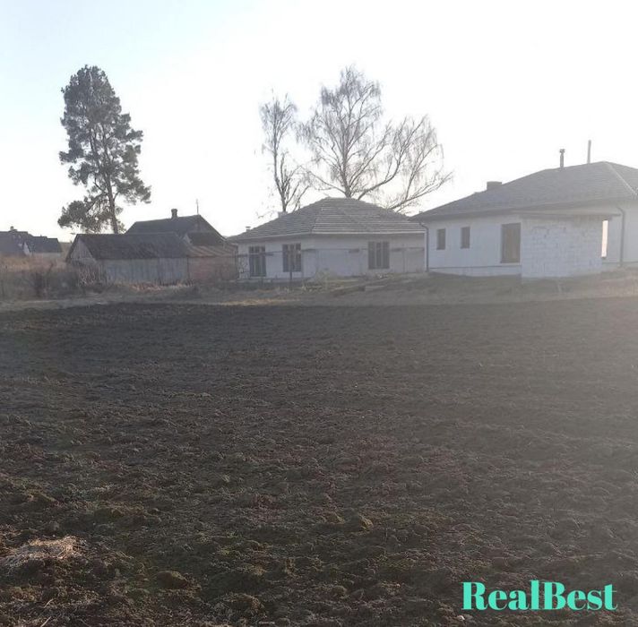 Продаж земельної ділянки