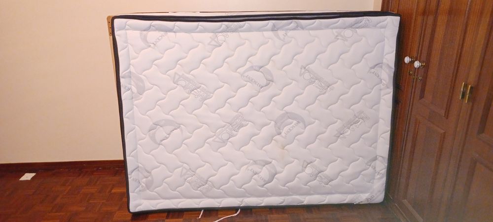 Cama articulada-elétrica