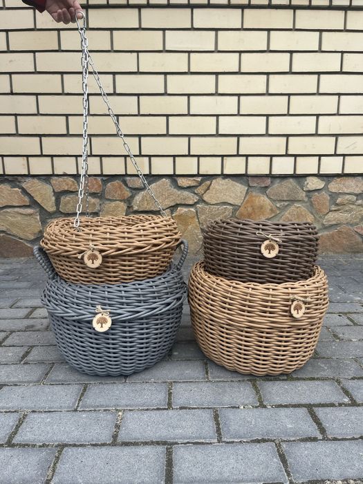 Кашпо в наявності