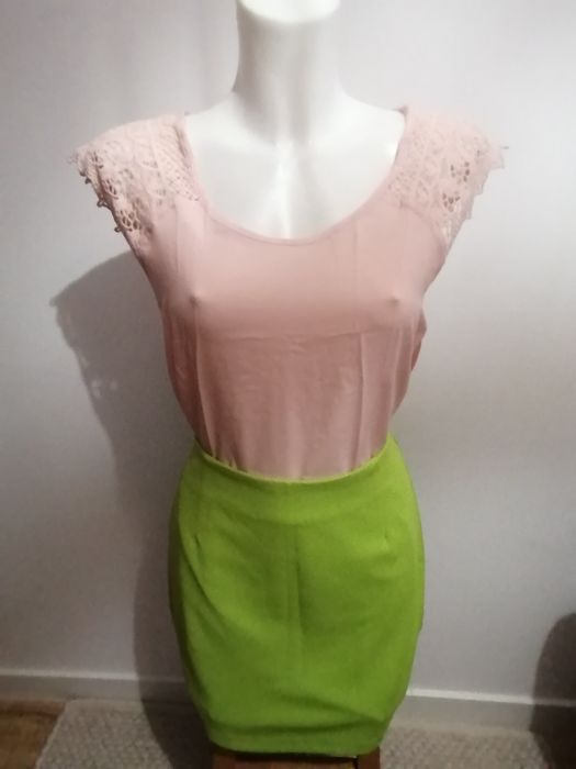 Cienka bluzka MOODO z wiskozy. Nowa. idealna pod żakiet .