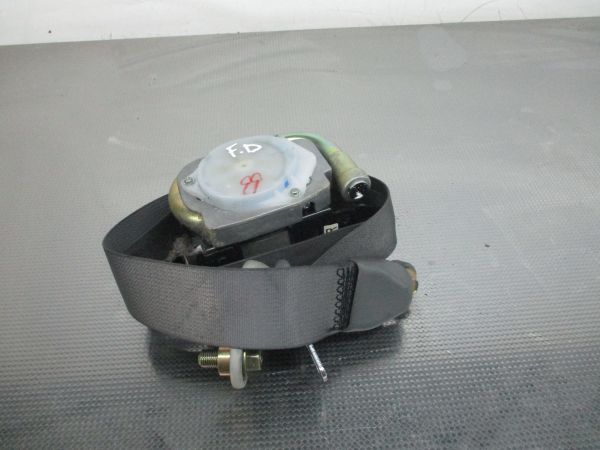 Cinto frente direito MAZDA 6 Hatchback (GG)