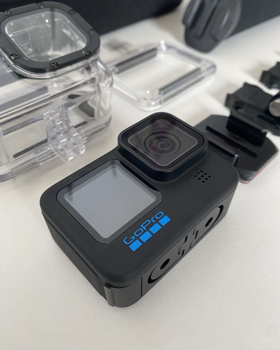 GoPro HERO11 c/ acessórios (utilizada apenas numa viagem)