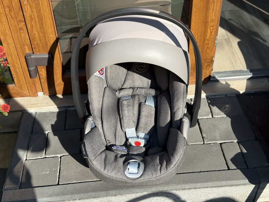 автолюлька Cybex cloud Z+ I-Size + Cybex base ISOFIX Z