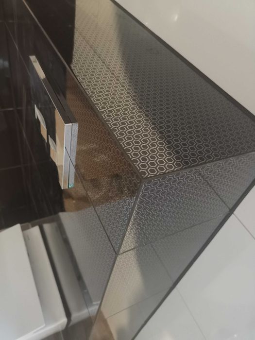 Usługi glazurnicze, Plytkarz, Glazurnik, Wykończenia wnętrz