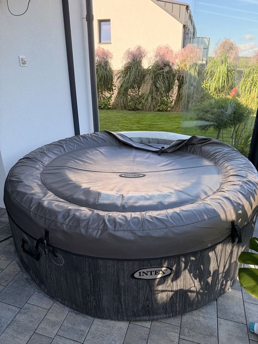 Dmuchane Ogrodowe Spa Basen Hydromasaż Intex 4osoby WiFi