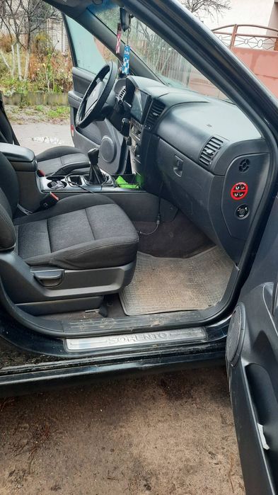 Рестайлінговий Kia Sorento 2008, АКПП і механіка. Для військових