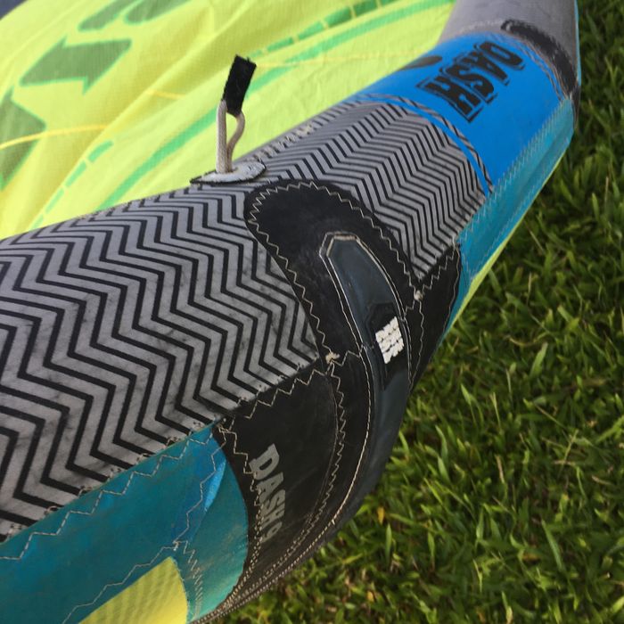Kite - Naish Dash 2017/2018 size 9 - big air/freestyle - like new