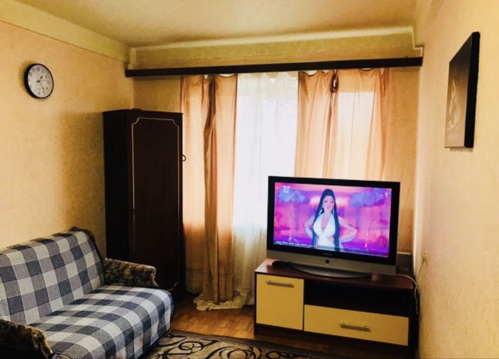 Квартира ОРЕНДА ПОГОДИННО ПОДОБОВО 2кімнатна соломяʼнка жд вокзал Київ