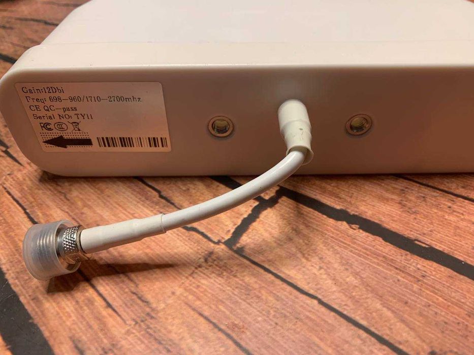 Усилитель связи 3G 4G LTE, GSM репитер 3 диапазона 900 1800 2100