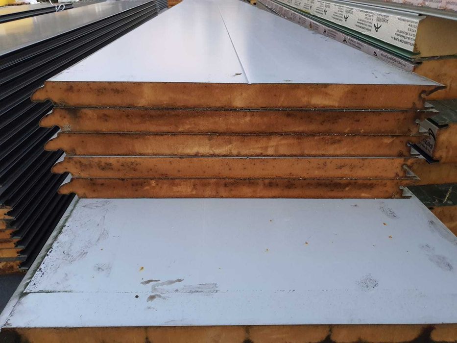 Płyty ścienne, warstwowe, izolacyjne, bramowe, piana PIR, 40mm 2 klasa