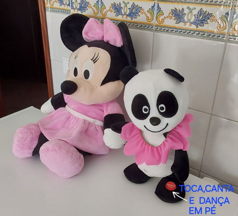 PELUCHE A MINNIE,O PANDA E PATO DONALD. Casa, Quarto,Sala,Colecção.