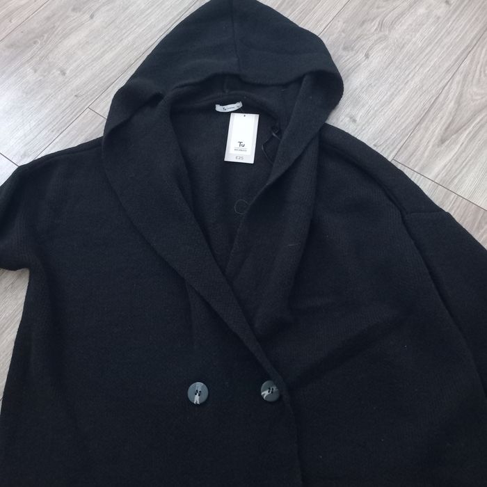 Nowy firmowy  sweter damski  z kapturem-TU -XL